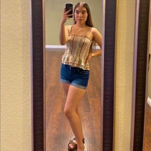 Meet your Posher, Vicky